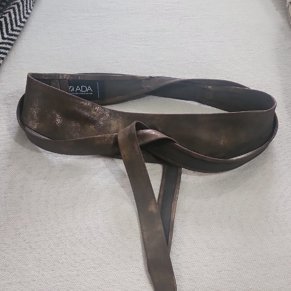 Ada Men's Dark Brown Leather Belt Bag